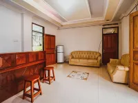 RedDoorz @ Malalayang Manado Hotels in Malalayang
