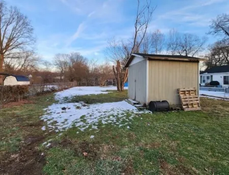 Paws & Play - Spacious Fenced Yard. Pet Friendly property in Berea, Kentucky