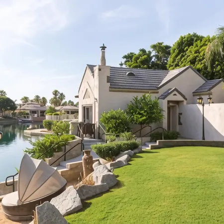 The Chateau at Lake la Quinta