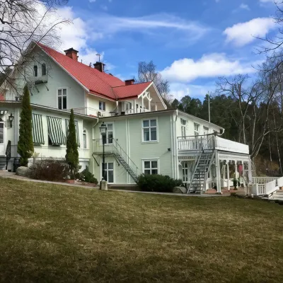 Hotell Torpa Pensionat - Sweden Hotels Hotels near Maren