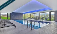 R Hotel Experiences - 4-Star