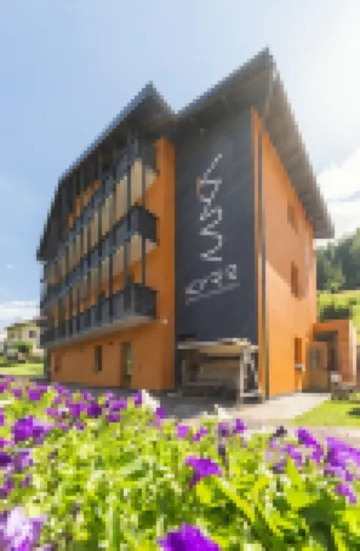 Kyrr Smart Mountain Retreat