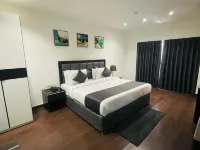 Saltstayz Select - Malcha & Chankyapuri Hotels near German Embassy