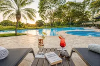 Quality Hotel & Suites Brasília - Kolam Renang