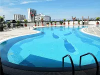 Imperial Hotel Miri - Pools