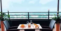 Damas International Hotel - Desayuno