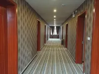 Wuyi Shangpin Business Hotel - 2 stelle