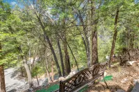 FamilyRetreat, IndoorSpaTub, Newac, 5Mins Walk2Village, LakeAccess, Sleep15