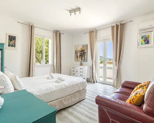 maison fleurs Hotels in Alpes-Maritimes