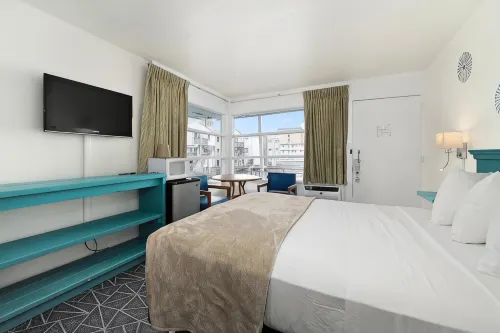 Eden Roc Motel