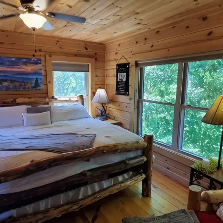 Private Stunning Mtn Views LogCabin Jetted Tub EV Charger Wifi 15 Min-Lake James