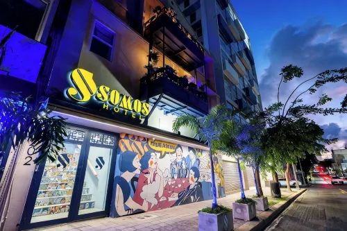 Somos Hotel
