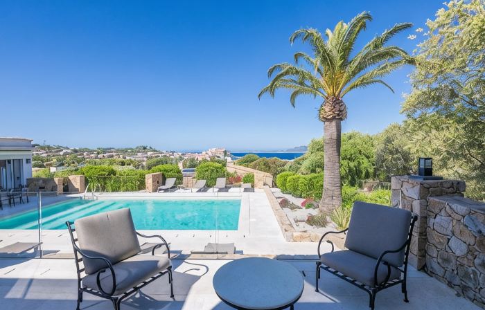 La Villa Calvi
