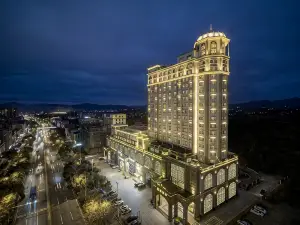 Huidu Hotel
