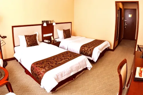 Yintian Business Hotel
