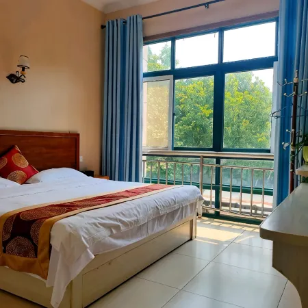 Chaohu Xiangyu Business Hotel