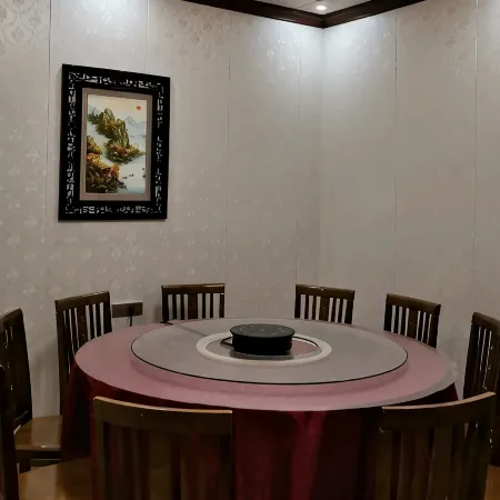 Tashan Hotel