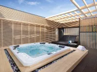 Gloucester Hotel Hamdeok (formerly Utop Ubless Hotel Jeju Hamdeok) Hotels near Gogwansa