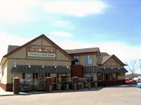 Best Western Grande Prairie Hotel  Suites - bar