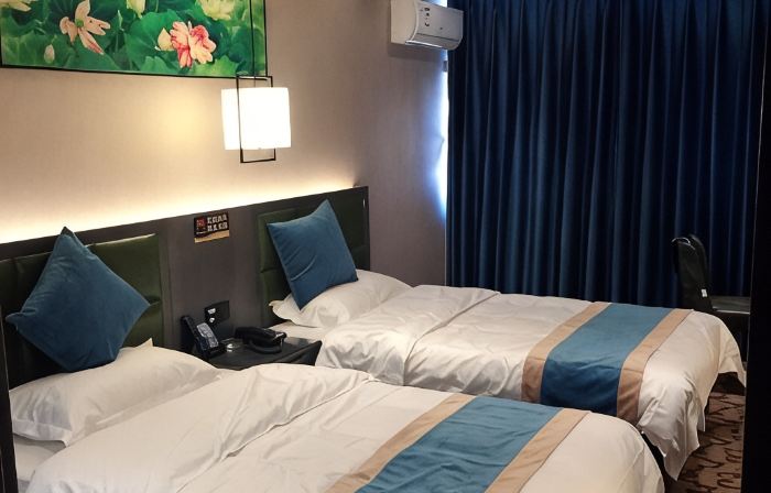 Southern Songlong Exquisite Hotel