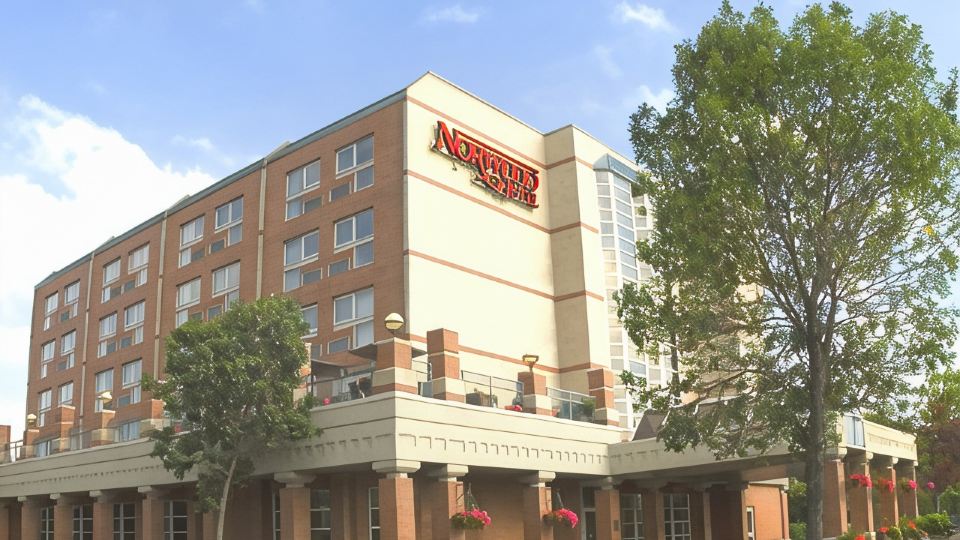 Norwood Hotel