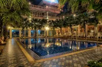 White House Resort