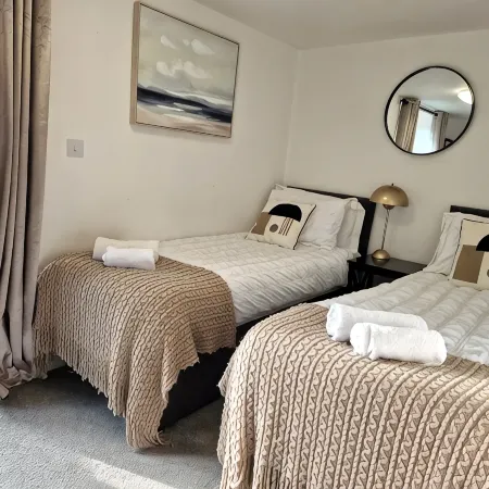 Outstanding Sea Views Of Mounts Bay and St Michaels Mount. Peaceful location