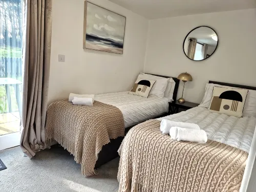 Outstanding Sea Views Of Mounts Bay and St Michaels Mount. Peaceful location - Wi-Fi