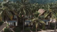 โรงแรมทายบีช - ทาโยนา โรงแรมใน