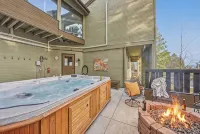 The Executive Lodge up in the West Hills and 2 Miles from Downtown Bend. - บังกะโล