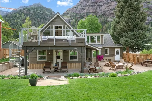 Hooray for Ouray! Hot tub and 2 blocks to Main Street!