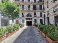 Morelli Suite Hotel in zona Tunnel Borbonico