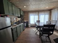 Lovely building with beautiful river view in charming White Bird - 2-Star