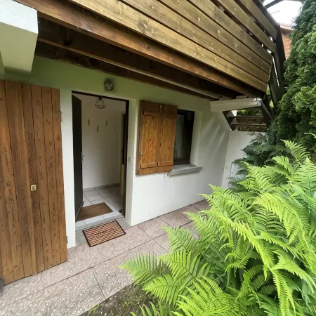 4-person apartment in chalet overlooking gerardmer lake