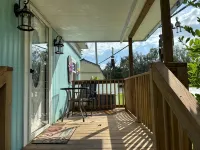 Mermaid Cove & Flip Flop Tiki, boat dock, access to homosassa river, waterfront. - 3-Star