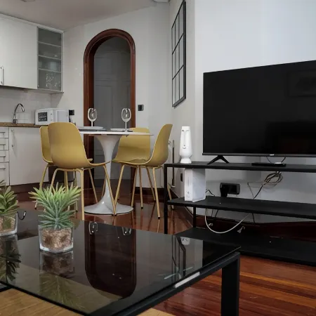 Centrally located apartment in Vigo 5 minutes from Puerta del Sol