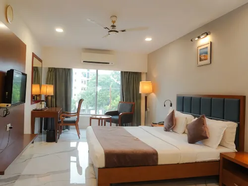 Hotel Aditya - bar