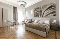 Heart Milan Apartments - Duomo District - Jacuzzi