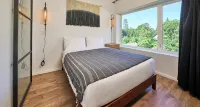 Two-bedroom suite, Mt Hood views, downtown White Salmon, suite 30