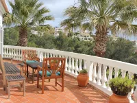 Spectacular Villa. Late Availability Special Prices. Inc Pool & Hot Tub Heating. Hotels in Budens