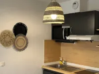 Studio Rénové à 30 Mètre de la Plage, 300 Mètre du Centre Ville 4 Couchages - 2성급