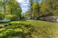 Sebago Breeze Lake House