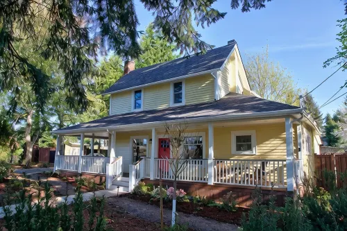 Vintage Luxury Retreat - 3-Star