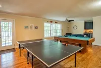 Lake Wateree Waterfront Retreat - 6Br w/ Dock, Kayaks, Firepit and Game Room - Wifi