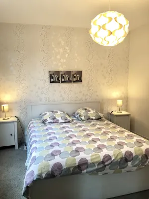 charming apartment in downtown Honfleur