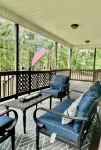 All Decked Out- Elegant Pickwick Lake Living,  Sleeps 10