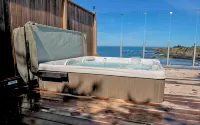 Dew Point Retreat, by Vinifera Homes