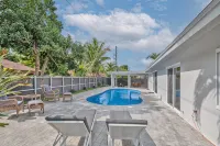 Spacious 4 bedrooms, 2 bathroom house with pool - 수영장