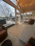 Muletown's Cozy Classic w/ hot tub, outdoor game area, and fire pit - 4-Star