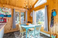 Beautiful Getaway Plus More! - Homestays